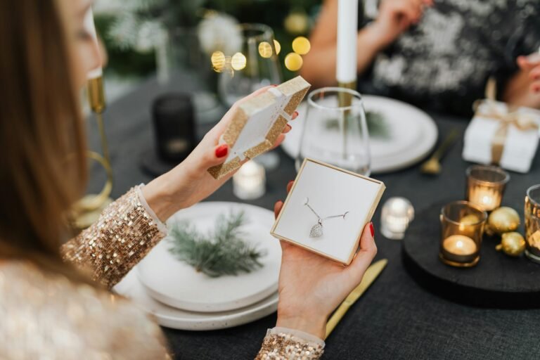 Viral Jewelry Pieces She’ll Love