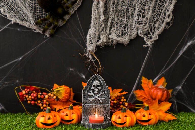 Free 9 DIY Halloween decor ideas