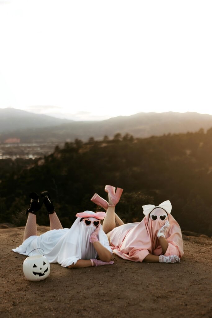 Trending Halloween DIY costumes